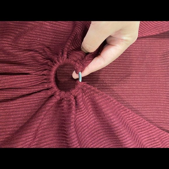 2 H&M long sleeve plunging neckline shirts size L - Picture 12 of 13